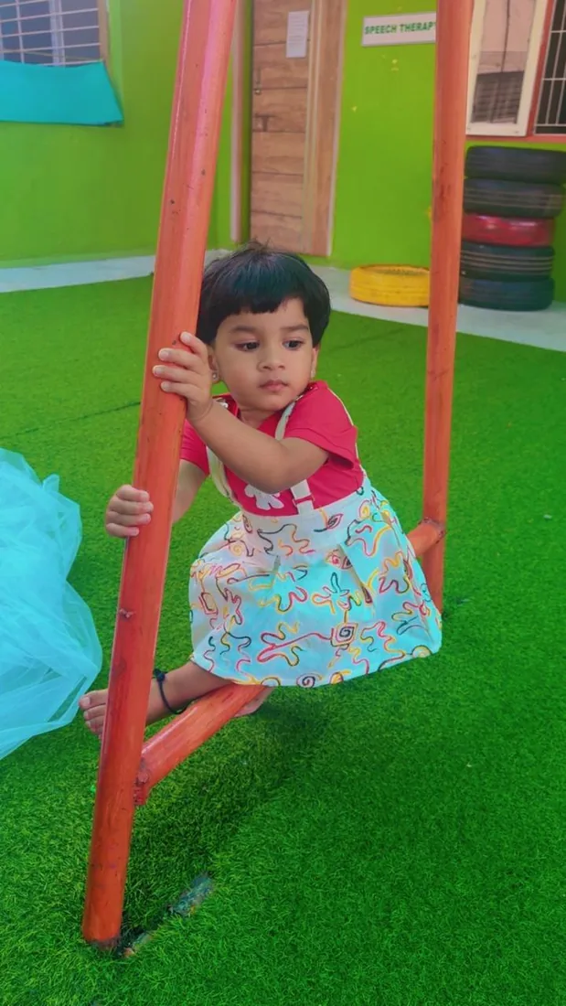 Outdoor play and movement on the swing