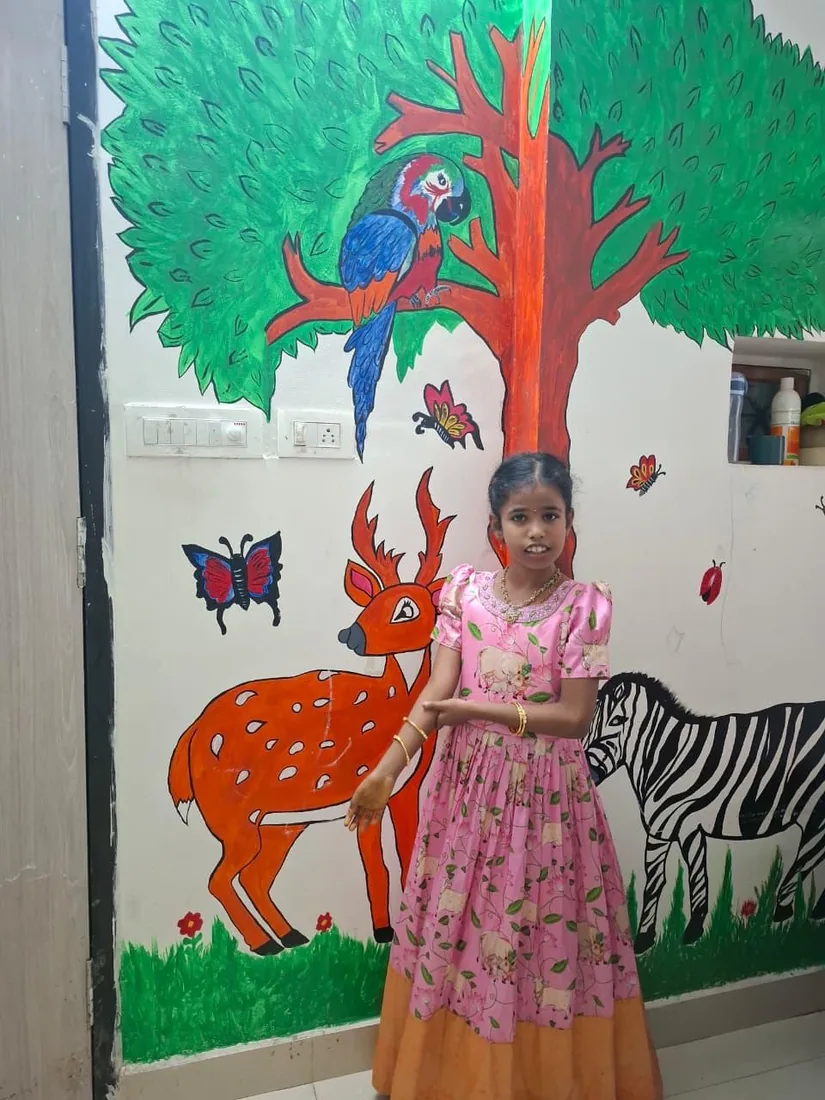 Colourful jungle-themed learning mural in a classroom at Amyra Institute